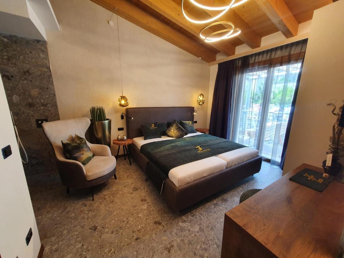 Sibenbras Natural Aparthotel Limone sul Garda Exterior photo