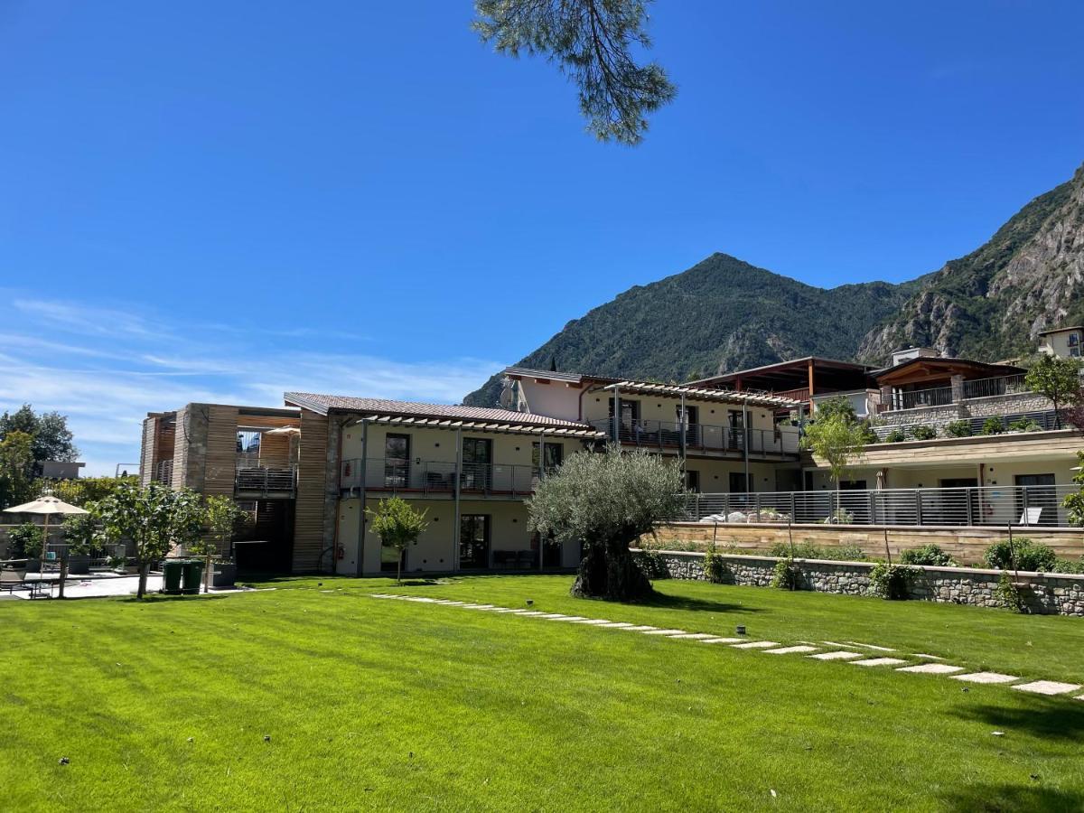 Sibenbras Natural Aparthotel Limone sul Garda Exterior photo