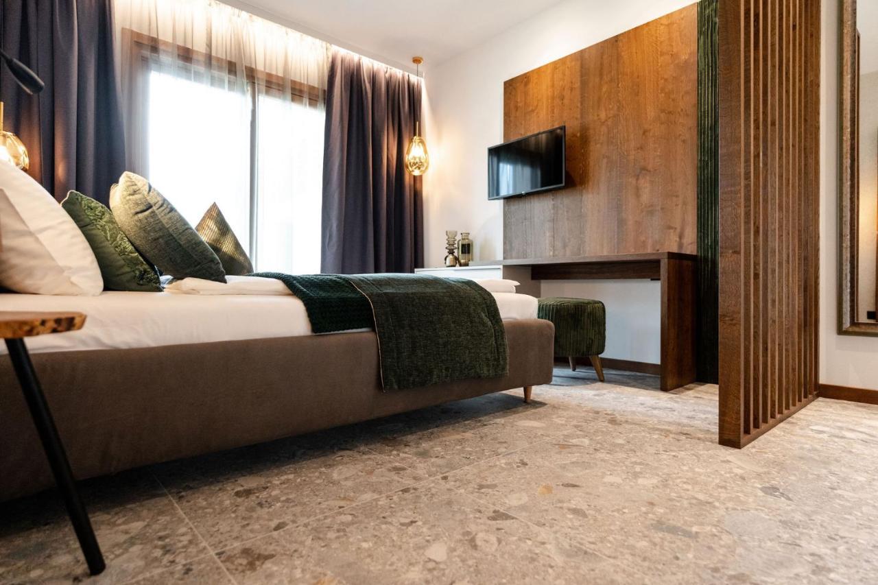 Sibenbras Natural Aparthotel Limone sul Garda Exterior photo